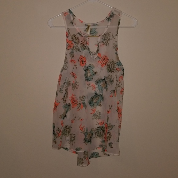Tops - Floral sheer summer tank